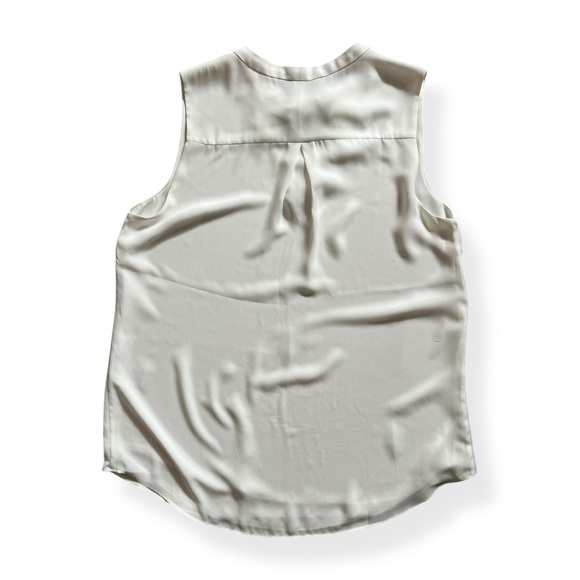 White Halter Top with Ruffle Detail - Picture 2 of 3